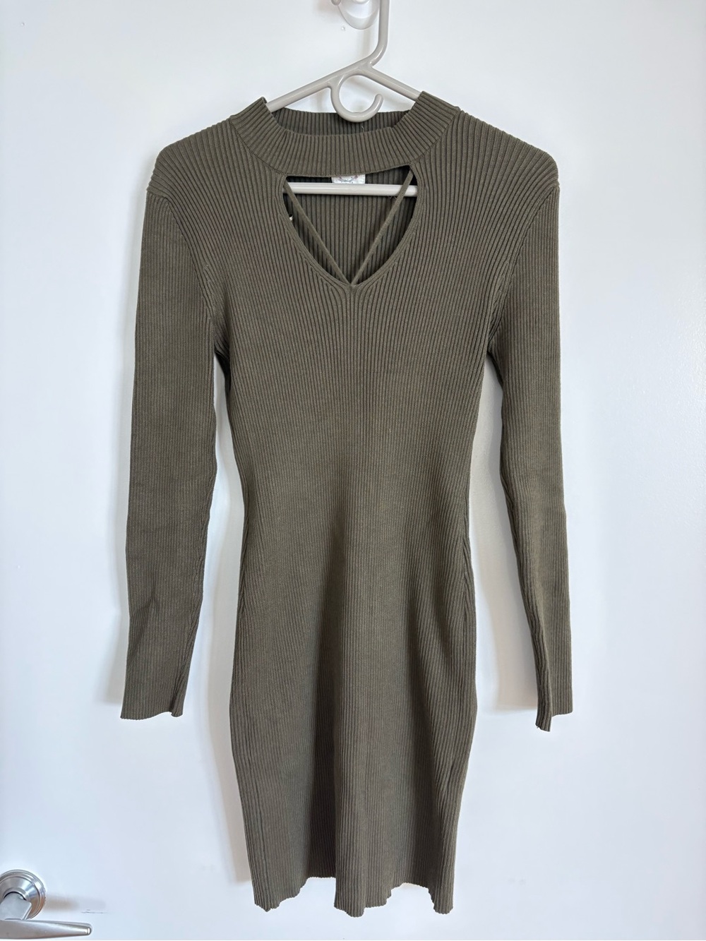 Hippie Rose Olive Ribbed Long-Sleeve Midi Dress with V-Cutout